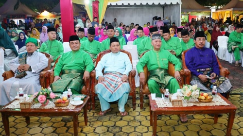 Dari kanan, H Nurdin Basirun, H Syahrul, Maskur Tilawahyu, Agung dan